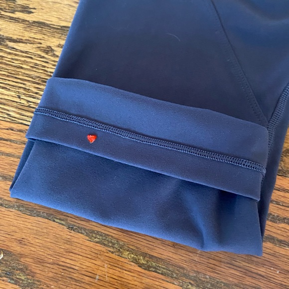 Lorna Jane Amy Gray Leggings - Size M - Picture 3 of 5